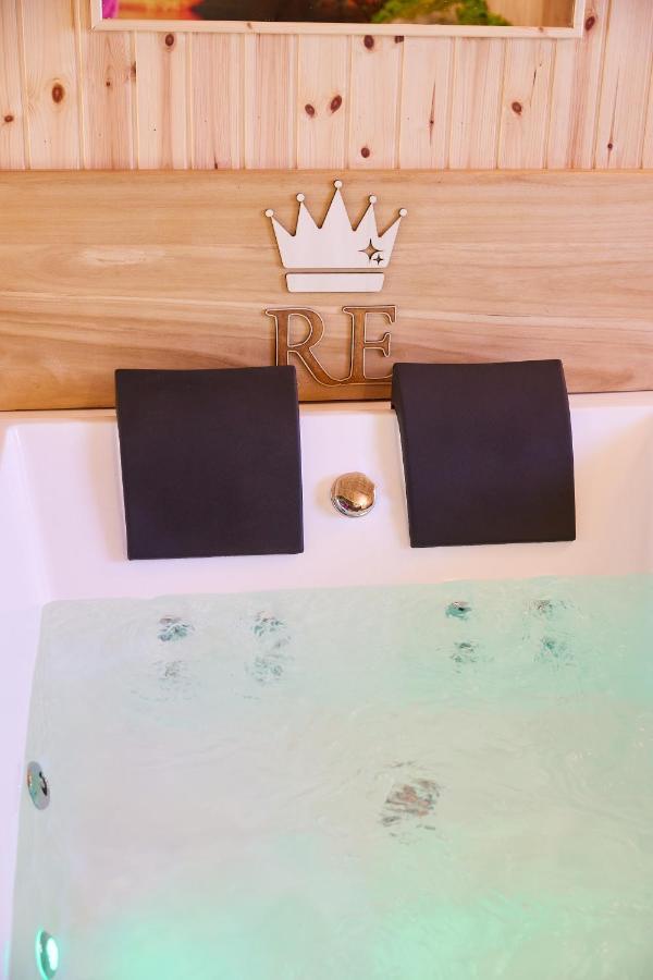 Rent Room Japaroom أنغويلارا سابازيا المظهر الخارجي الصورة